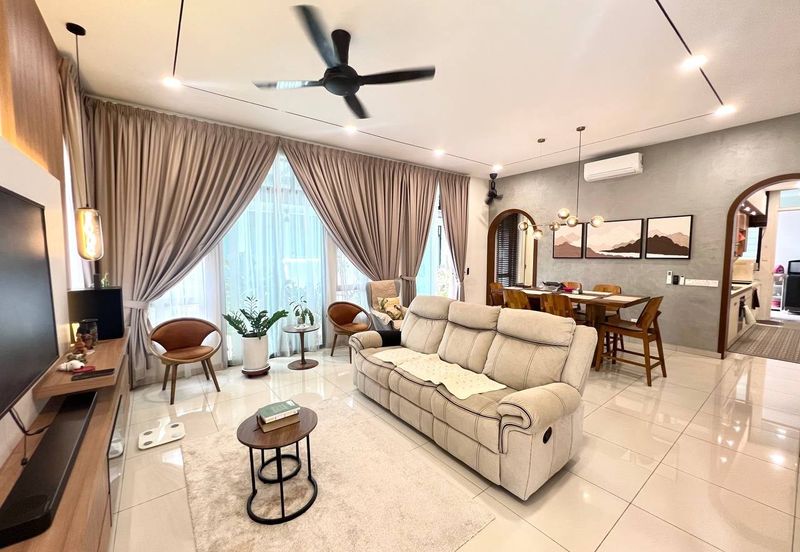 Tenderfields @ Eco Majestic