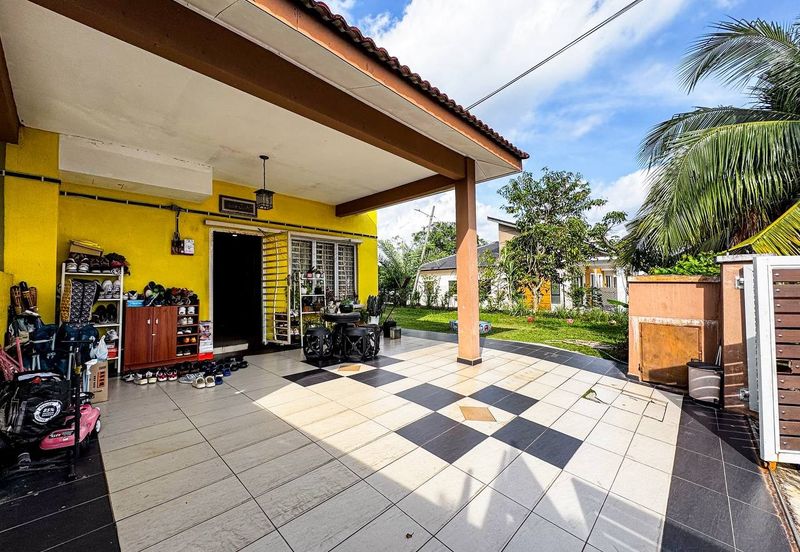 Bandar Baru Salak Tinggi