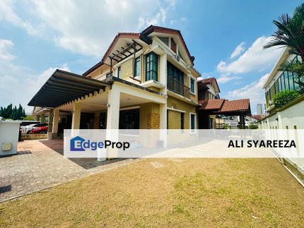 Seksyen 6 Bandar Baru Bangi Puncak Bangi 2.5 semi detached house for sale, Selangor, Bangi