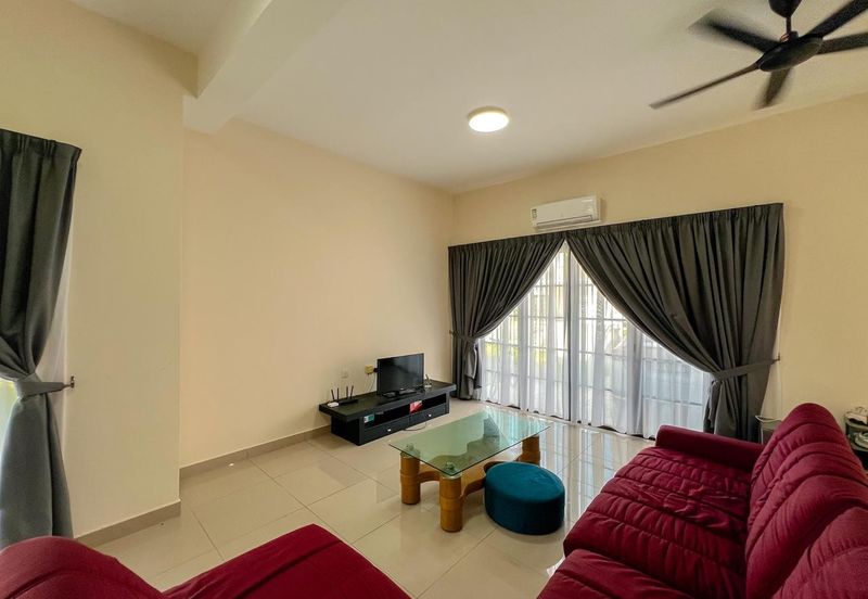 Monet Springtime @ Sunsuria City