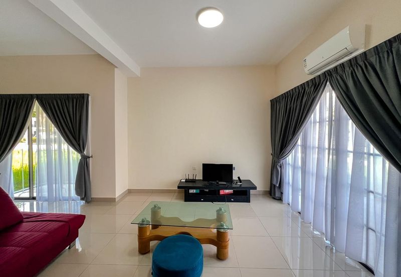 Monet Springtime @ Sunsuria City