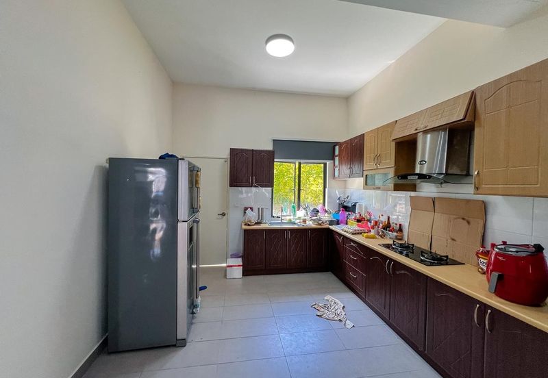 Monet Springtime @ Sunsuria City