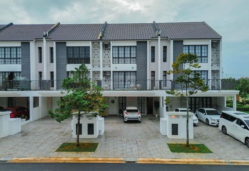 Monet Garden, Sunsuria City