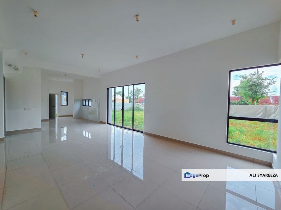 Sejati Lakeside 2 Cyberjaya double Storey Semi Detached house for sale, Selangor, Cyberjaya