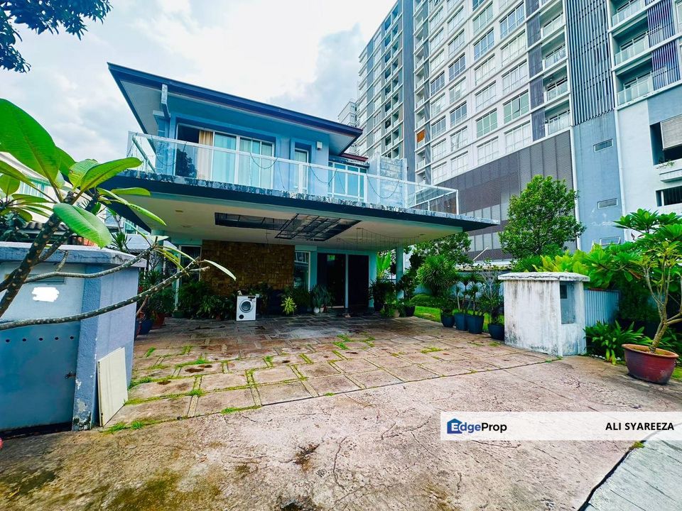 Bayu Villas, Bukit Rimau Shah Alam double Storey bungalow house for sale, Selangor, Shah Alam