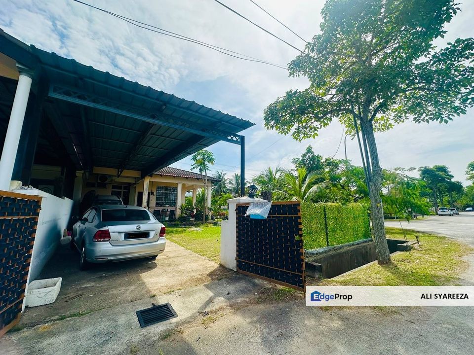 Taman Arked Dengkil Single storey Semi D House for sale, Selangor, Dengkil