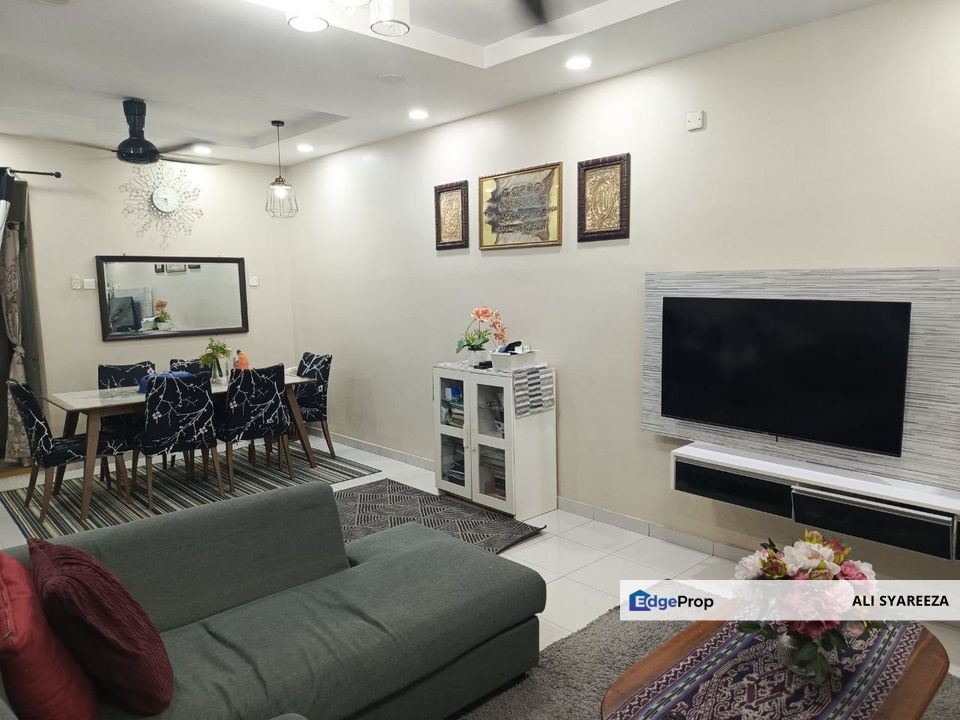 Taman Impian Cahaya Seksyen 30 Shah Alam Double Storey Terrace House for Sale , Selangor, Shah Alam