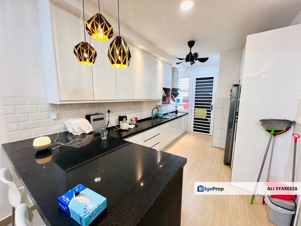 Serenia Amani Serenia City Sepang 2 storey terrace house for sale, Selangor, Dengkil
