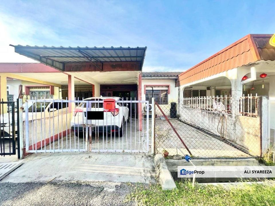 Taman Banting Jaya single storey terrace house for sale, Selangor, Banting