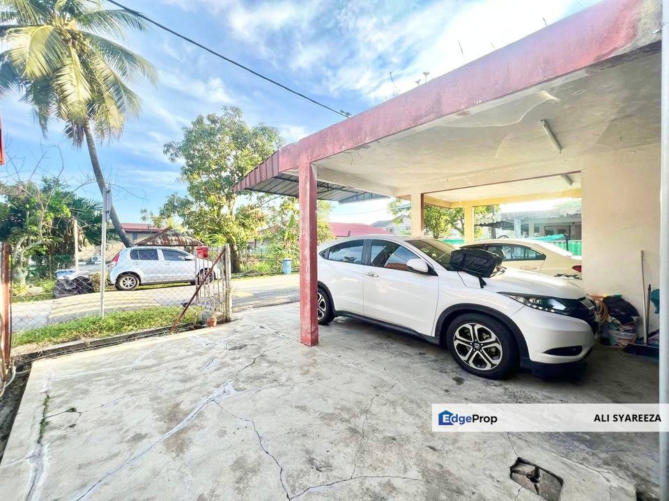 Taman Banting Jaya single storey terrace house for sale, Selangor, Banting