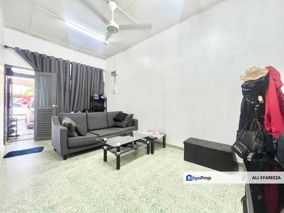 Taman Banting Jaya single storey terrace house for sale, Selangor, Banting
