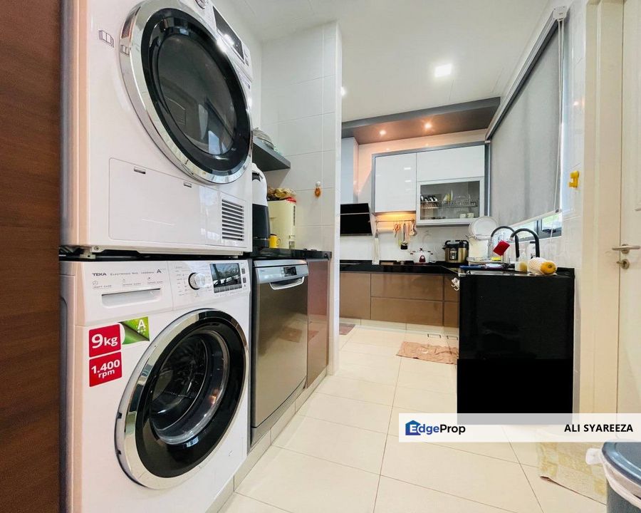SEJATI RESIDENCES Cyberjaya Double storey Semi D for sale, Selangor, Cyberjaya