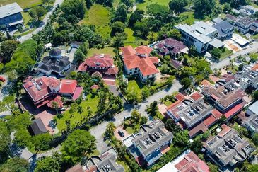 KGSAAS Golf Club, Seksyen 13