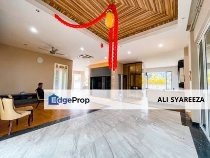 MInes Residence Resort City, Seri Kembangan triple Storey Bungalow for sale, Selangor, Seri Kembangan