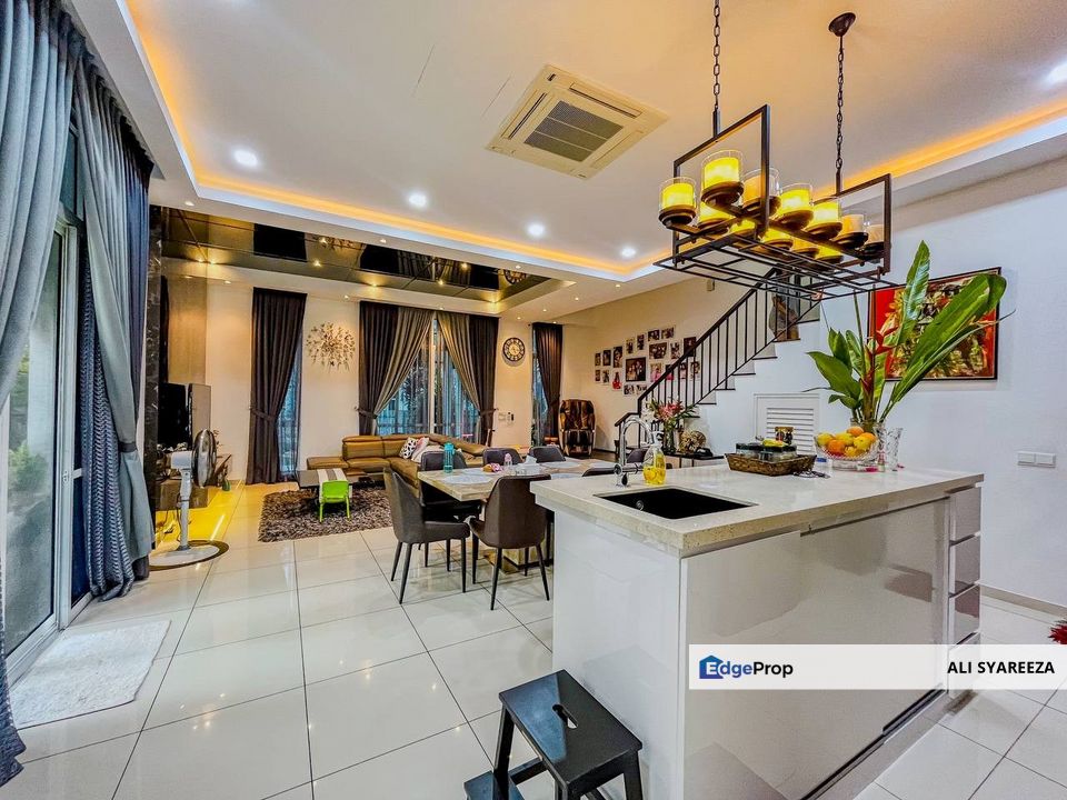 Mellowood Eco Majestic, Semenyih Double storey terrace Corner Lot for sale, Selangor, Semenyih