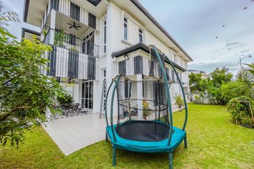 Mellowood @ Eco Majestic