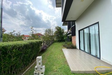 Impian Golf & Country Club