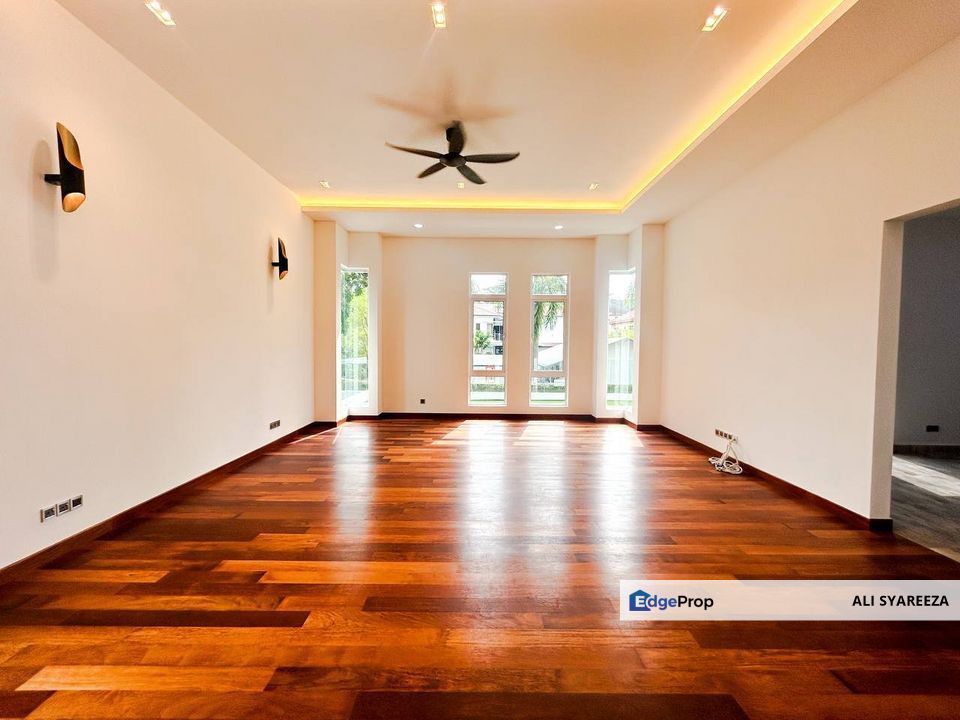 Equine Park Seri Kembangan Triple storey bungalow for sale, Selangor, Seri Kembangan