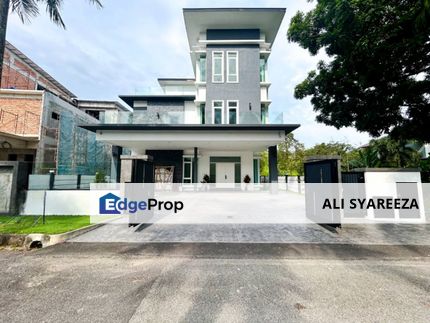 Equine Park Seri Kembangan Triple storey bungalow for sale, Selangor, Seri Kembangan