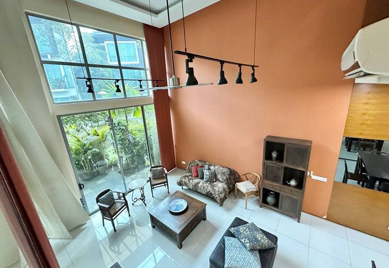 Symphony Hills Schumann