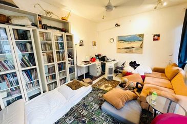 Tiana Elmina Gardens