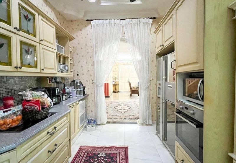 ARA Damansara Petaling Jaya Double storey Bungalow for sale