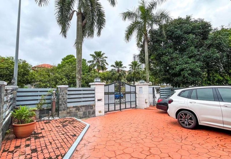 ARA Damansara Petaling Jaya Double storey Bungalow for sale