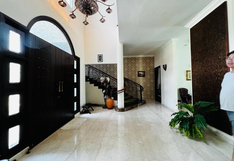 Perdana Lakeview East