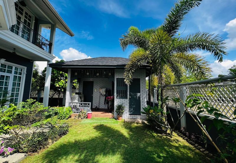 Perdana Lakeview East