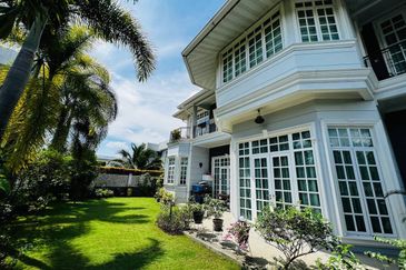 Perdana Lakeview East