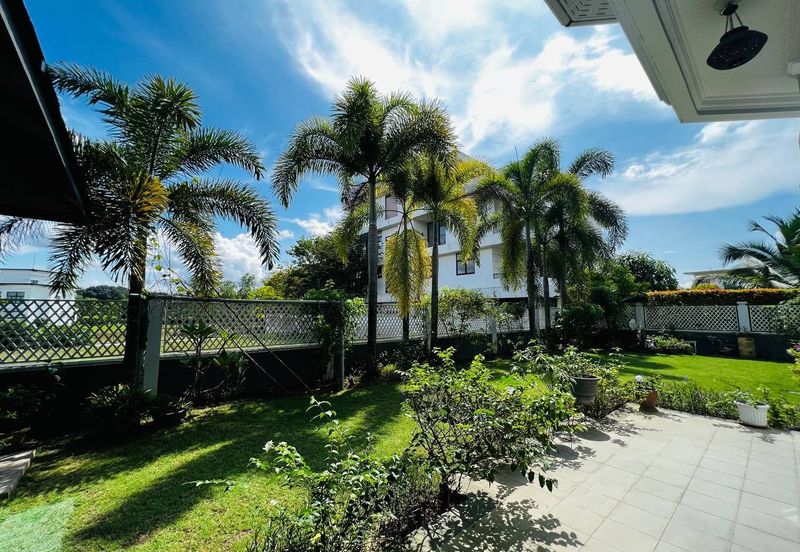 Perdana Lakeview East