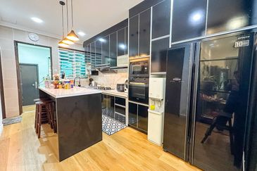 Bandar Baru Salak Tinggi