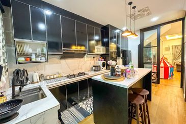 Bandar Baru Salak Tinggi