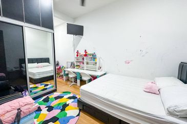 Bandar Baru Salak Tinggi