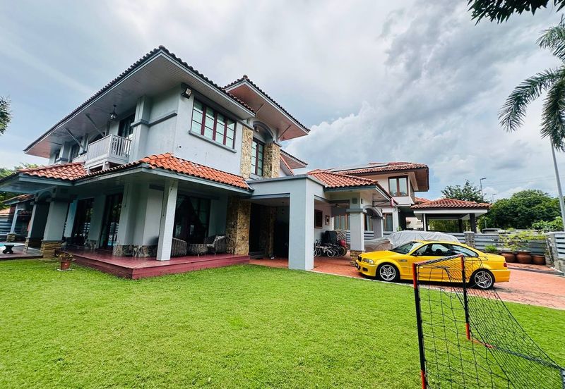 ARA Damansara Petaling Jaya Double storey Bungalow for sale