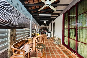 ARA Damansara Petaling Jaya Double storey Bungalow for sale