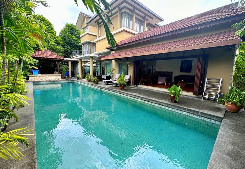 Changkat Kiara Surya