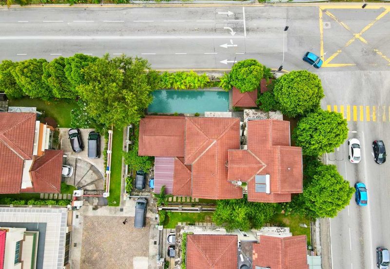 Changkat Kiara Surya