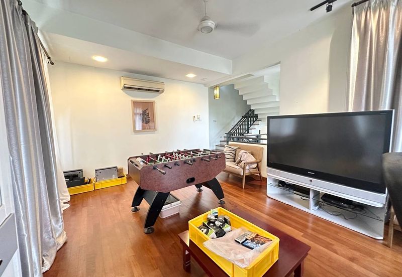 Changkat Kiara Surya