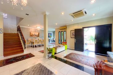 KGSAAS Golf Club, Seksyen 13