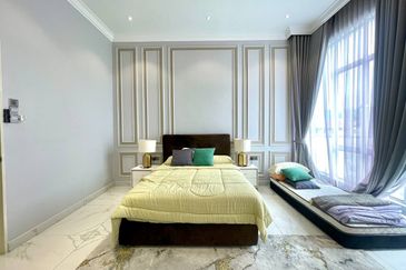 Putra Hill Residency