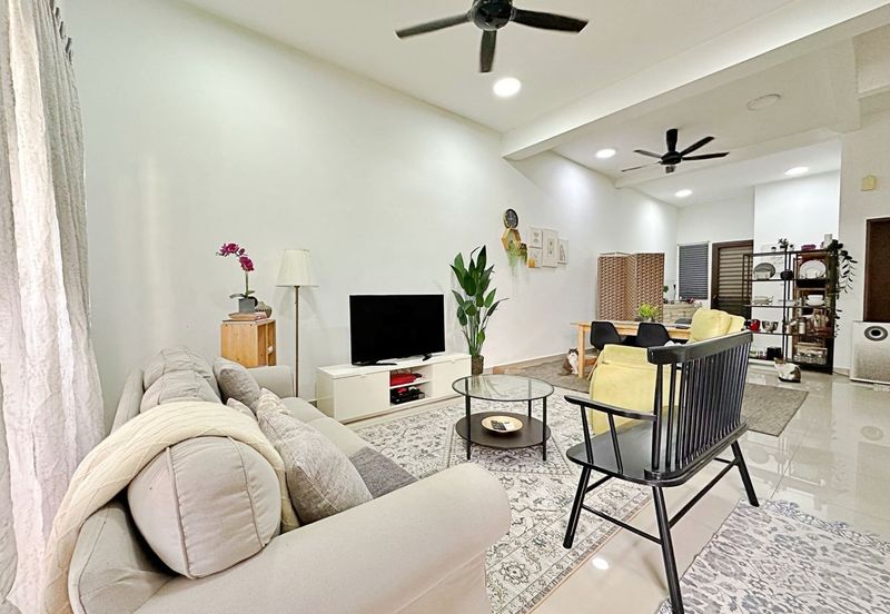 Pentas 6 @ Alam Impian