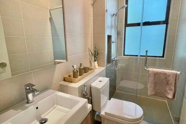 Isle of Kamares, Setia Eco Glades