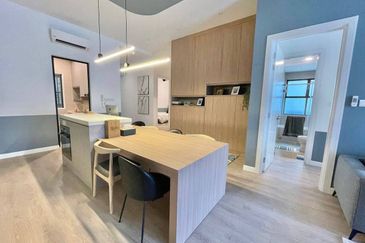 Isle of Kamares, Setia Eco Glades