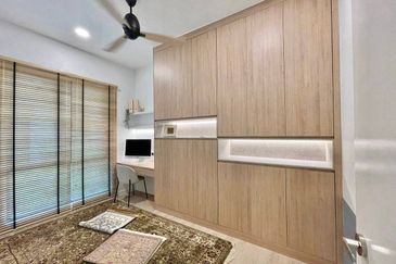 Isle of Kamares, Setia Eco Glades