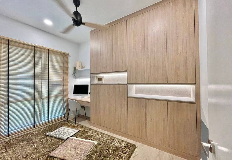 Isle of Kamares, Setia Eco Glades