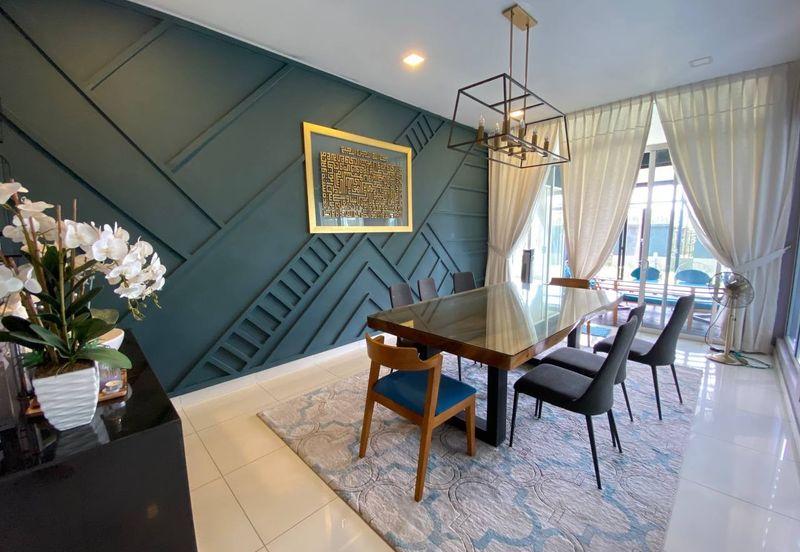 Titian, Bukit Jelutong