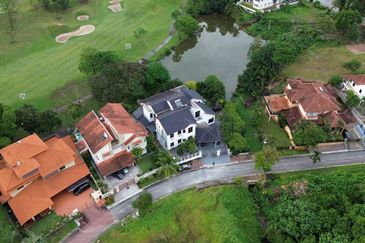 Impian Golf & Country Club