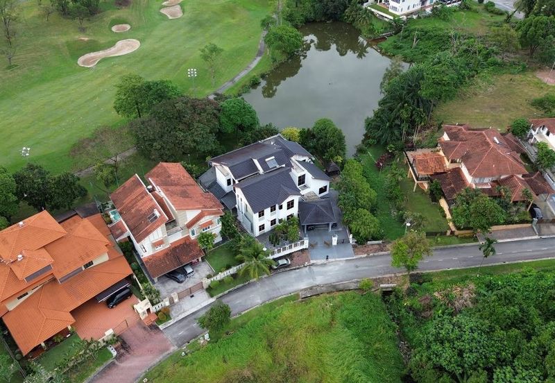 Impian Golf & Country Club