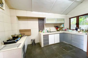 Impian Golf & Country Club